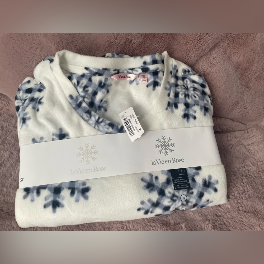 La Vie en Rose/NWT 2-Piece Flannel Pajama Set - Blue White Sz M